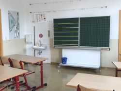 Klassenzimmer_Altbau_2