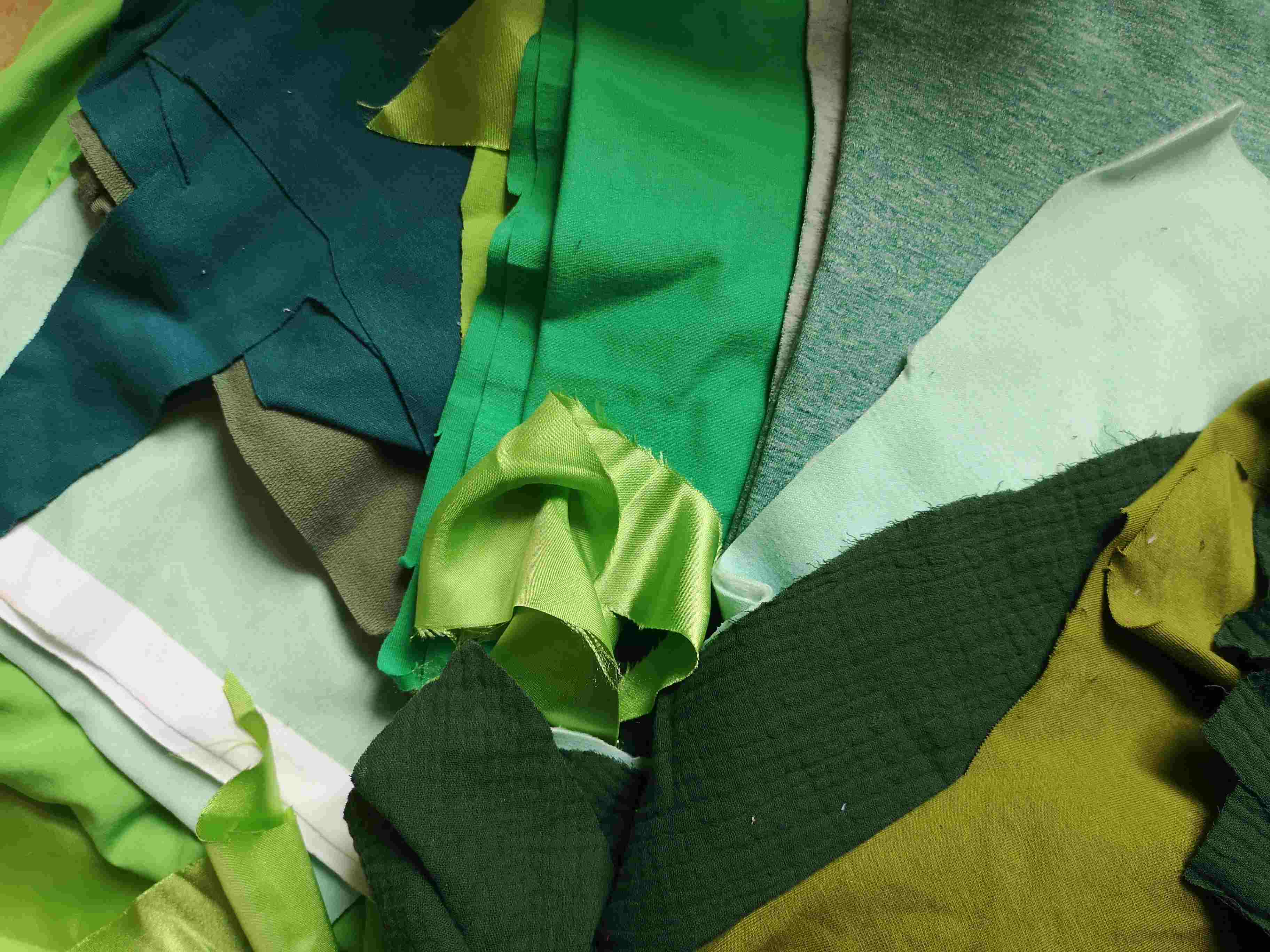 grüne Stoffe verkleinert2